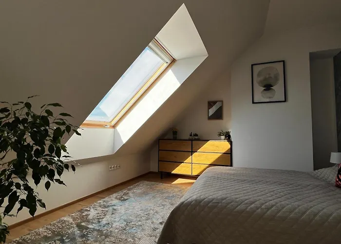 Westend Lofts Sunny Nest